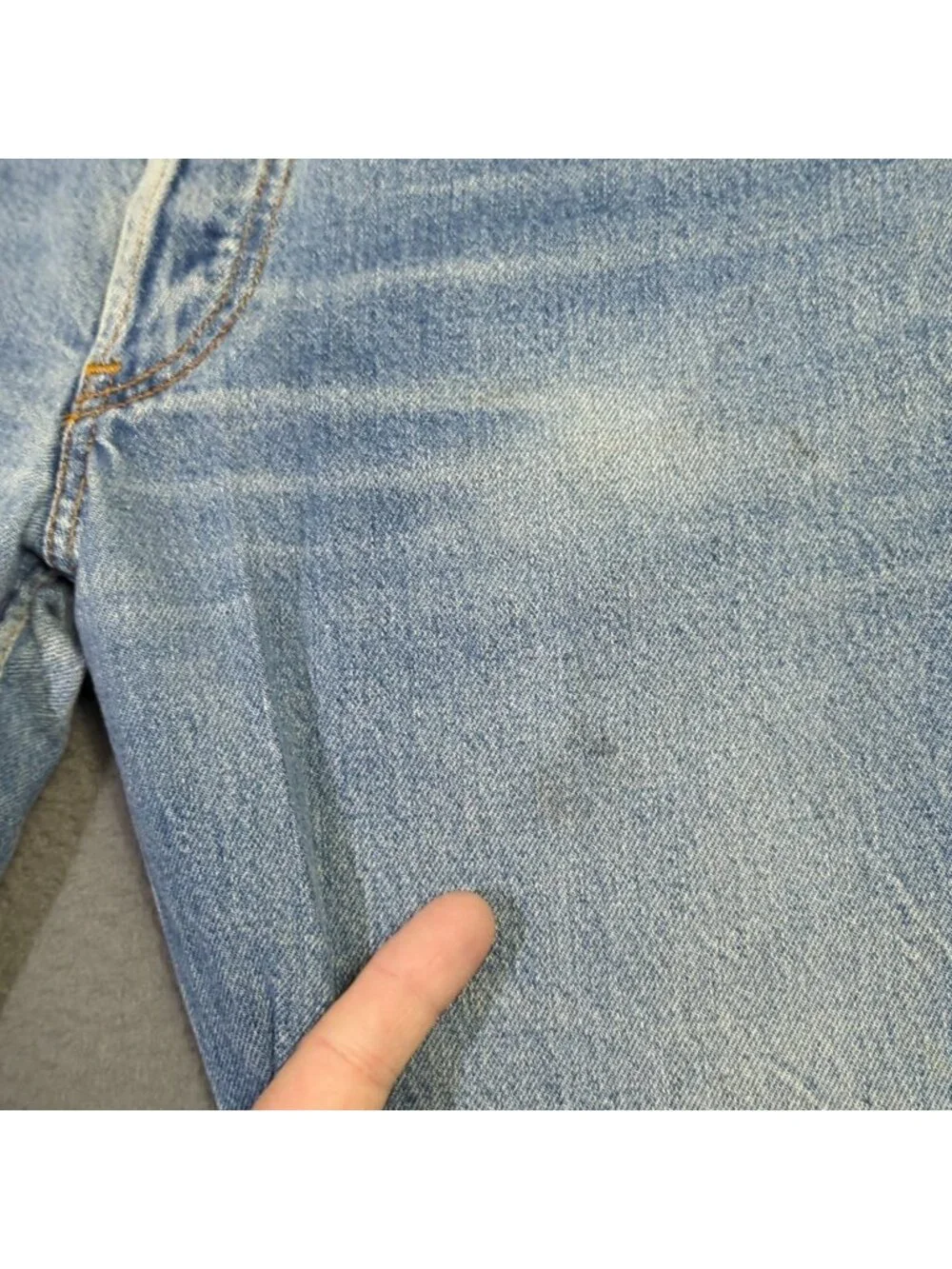 Levi's Vtg Jeans Mens 36x36 Fits 33x31 Blue 501 Straight Button Fly USA Made 90s